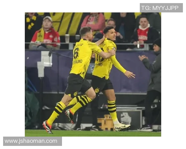 沃尔夫斯堡主场精彩表现,大胜对手取得关键胜利 沃尔夫斯堡主场精彩表现,大胜对手取得关键胜利