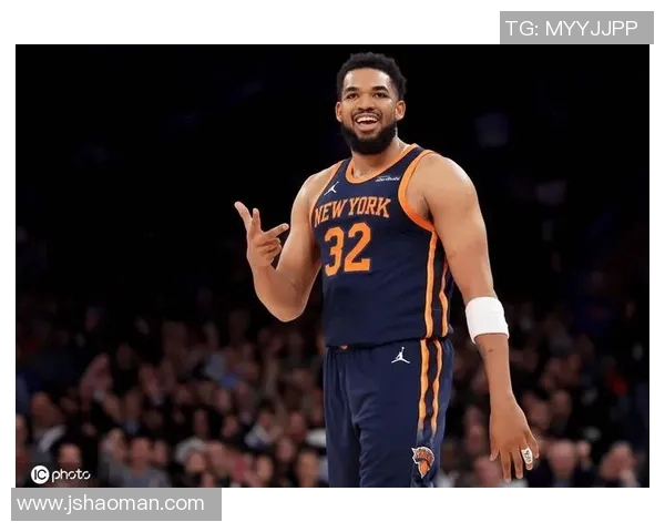 热火连续四场胜利,战胜尼克斯队,创造辉煌战绩