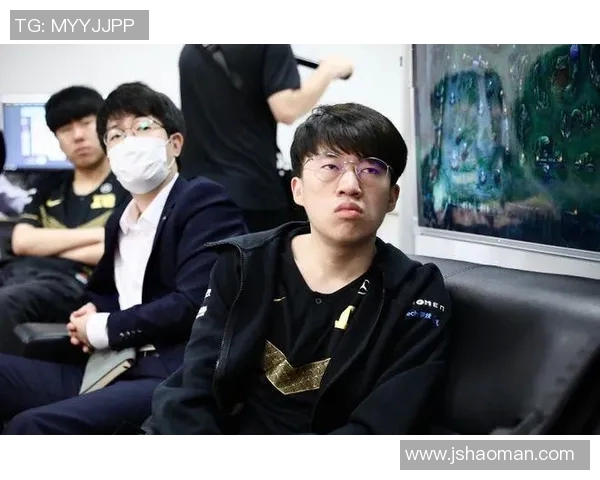 赛后分析:RNG与V5对决中的心理素质较量与启示 赛后分析:RNG与V5对决中的心理素质较量与启示